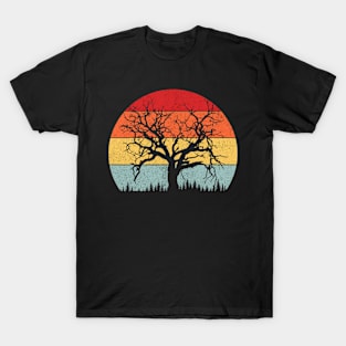 Wildlife Trees Outdoors Nature Retro Forest Camping T-Shirt